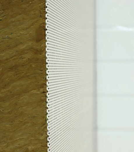 Sandwichgevel met minerale wol vulling